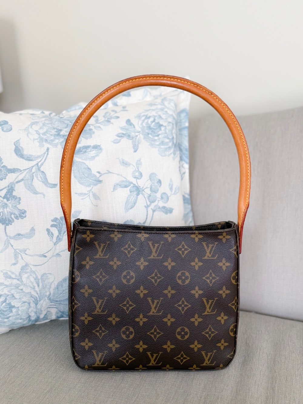 Vintage Louis Vuitton Looping MM